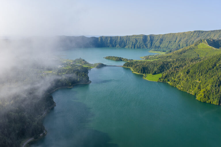 Paragem obrigatório no roteiro de São Miguel: Lagoa das 7 cidades.
